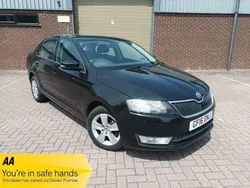 Black Used 2016 Skoda Rapid SE Hatchback | £4,999 (Good price)
