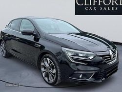 Black Used 2017 Renault Mégane IV Signature Hatchback | £8,250 (Fair price)