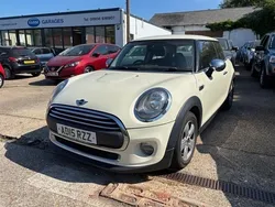 White Used 2015 Mini ONE Hatch Hatchback | £4,995 (Fair price)