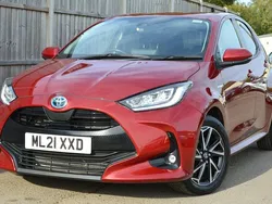 Red Used 2021 Toyota Yaris Hybrid Design Hatchback | £14,949 (Good price)