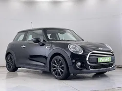 Black Used 2014 Mini One D Hatch Hatchback | £6,180 (Fair price)