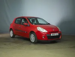 Red Used 2010 Renault Clio II Expression Hatchback | £795 (Super price)