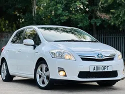 Used 2011 Toyota Auris Hybrid | £5,475 (Fair price)