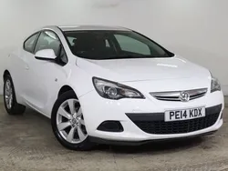 White Used 2014 Vauxhall Astra GTC Sport Coupe | £3,975 (Good price)