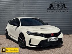 White Used 2024 Honda Civic Type R Hatchback | £43,699 (Fair price)