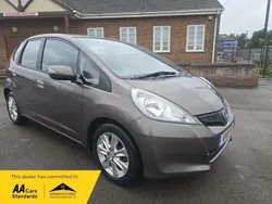 Silver Used 2011 Honda Jazz ES Hatchback | £5,499 (Fair price)
