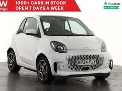 White Used 2024 Smart ForTwo Electric Drive Premium Coupe | £12,799