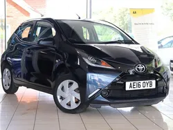 Blue Used 2016 Toyota Aygo X-play Hatchback | £9,840 (Fair price)