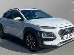 Chalk white Used 2021 Hyundai Kona Premium SE SUV | £16,329 (Fair price)