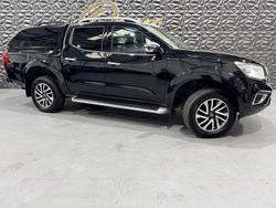 Black Used 2018 Nissan Navara Tekna Pickup | £13,990 (Fair price)