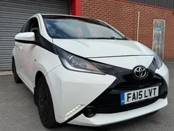White Used 2015 Toyota Aygo X-play Hatchback | £3,695 (Fair price)