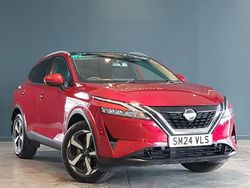 Red Used 2024 Nissan Qashqai N-Connecta SUV | £24,998 (Fair price)