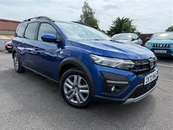 Blue Used 2022 Dacia Jogger Comfort MPV | £14,895 (Fair price)