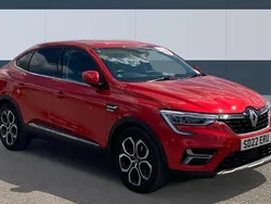 Red Used 2022 Renault Arkana Version S SUV | £16,295 (Fair price)
