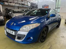 Blue Used 2011 Renault Mégane Coupé Dynamique Coupe | £2,575 (Fair price)