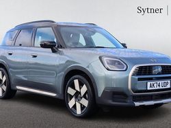 Green Used 2024 Mini Countryman SUV | £32,750 (Fair price)