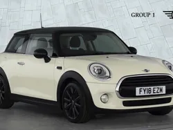 White Used 2018 Mini Cooper Hatch Hatchback | £12,490 (Fair price)