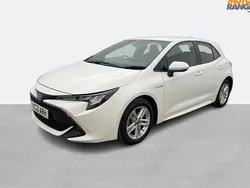 White Used 2021 Toyota Corolla Hatchback | £15,495 (Good price)