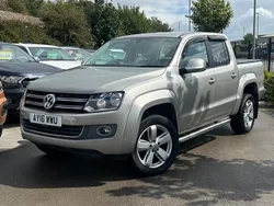 Beige Used 2016 VW Amarok Highline Pickup | £14,950 (Fair price)
