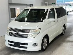 White Used 2008 Nissan Elgrand MPV | £8,495 (Super price)