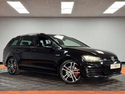 Black Used 2016 VW Golf VII GTD Estate | £12,950 (Fair price)