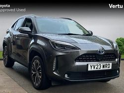 Used 2025 Toyota Yaris Hybrid Estate | £23,798 (Fair price)