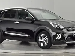 Black Used 2022 Kia Niro 3 SUV | £21,450 (Fair price)
