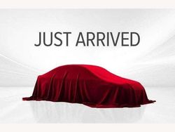 White Used 2025 MG HS Trophy SUV | £24,875