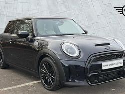 Black Used 2024 Mini Cooper S Exclusive Hatchback | £22,695 (Good price)