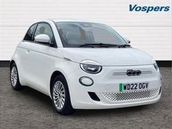 White Used 2022 Fiat 500e Action Hatchback | £9,250 (Fair price)