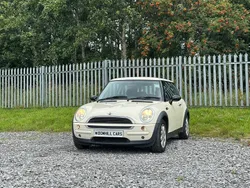 White Used 2002 Mini ONE Hatch Hatchback | £1,500 (Fair price)