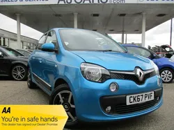 Blue Used 2017 Renault Twingo Dynamique Hatchback | £8,995 (Expensive)
