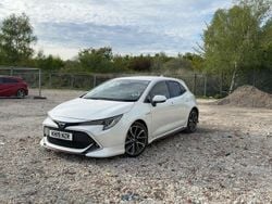White Used 2019 Toyota Corolla Sport Hatchback | £10,950 (Super price)