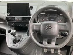 White Used 2024 Citroën Berlingo MPV | £15,500 (Fair price)