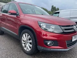 Red Used 2015 VW Tiguan Match SUV | £8,950 (Fair price)