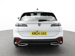 White Used 2024 Peugeot 308 GT Estate | £23,999 (Fair price)