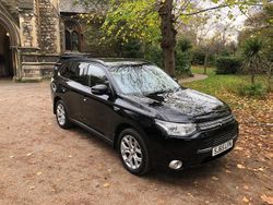 Black Used 2015 Mitsubishi Outlander P-HEV Estate | £9,950 (Fair price)