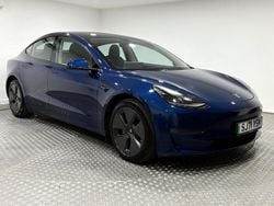 Blue Used 2021 Tesla Model 3 Long Range AWD Sedan | £20,995 (Fair price)