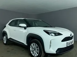Used 2022 Toyota Yaris Hybrid SUV | £17,999 (Super price)