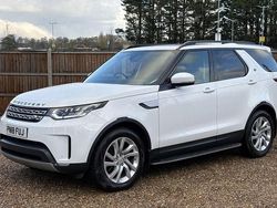 White Used 2018 Land Rover Discovery 5 HSE SUV | £21,900 (Good price)