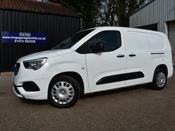 White Used 2020 Vauxhall Combo Sportive MPV | £6,995 (Fair price)