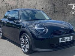 Black Used 2025 Mini Cooper Hatch Hatchback | £23,400