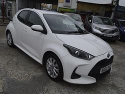 White Used 2022 Toyota Yaris Hybrid Play Hatchback | £12,799 (Fair price)