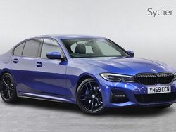 Blue Used 2019 BMW 330 M Sport | £22,000 (Fair price)