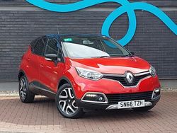 Red Used 2016 Renault Captur Signature SUV | £9,298 (A bit pricey)