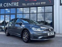 Grey Used 2018 VW Golf VII SE Hatchback | £9,495 (Fair price)