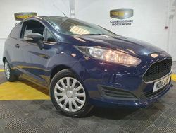 Blue Used 2016 Ford Fiesta Hatchback | £3,850 (Fair price)