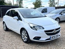 White Used 2018 Vauxhall Corsa Hatchback | £8,795 (Fair price)