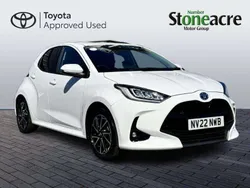 White Used 2022 Toyota Yaris Hybrid Design Hatchback | £16,300 (Good price)