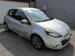 Silver Used 2012 Renault Clio IV Dynamique Hatchback | £2,490 (Good price)